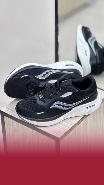 کتونی ساکونی سایز ۴۱ تا ۴۴